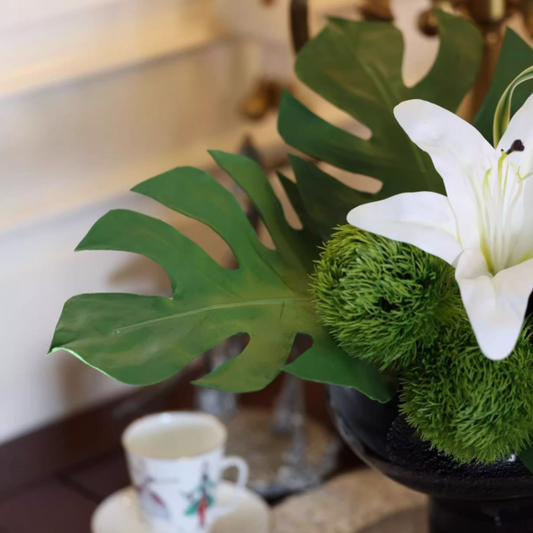 Pure Form Bloom – Modern Minimalist Faux Floral Glass Vase Set